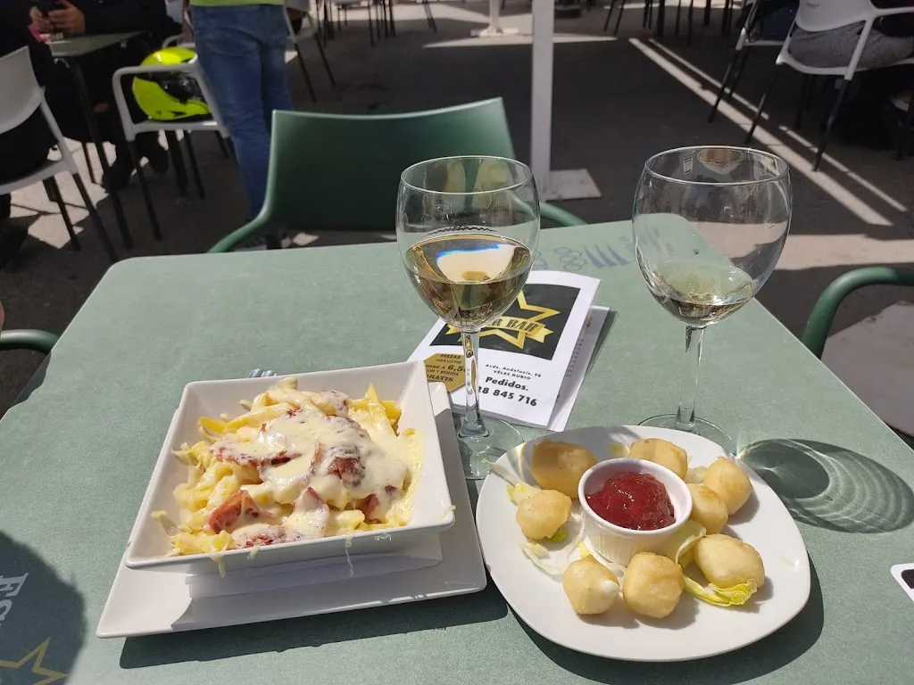 Franziska Edwards_star bar_Vélez-Rubio_review