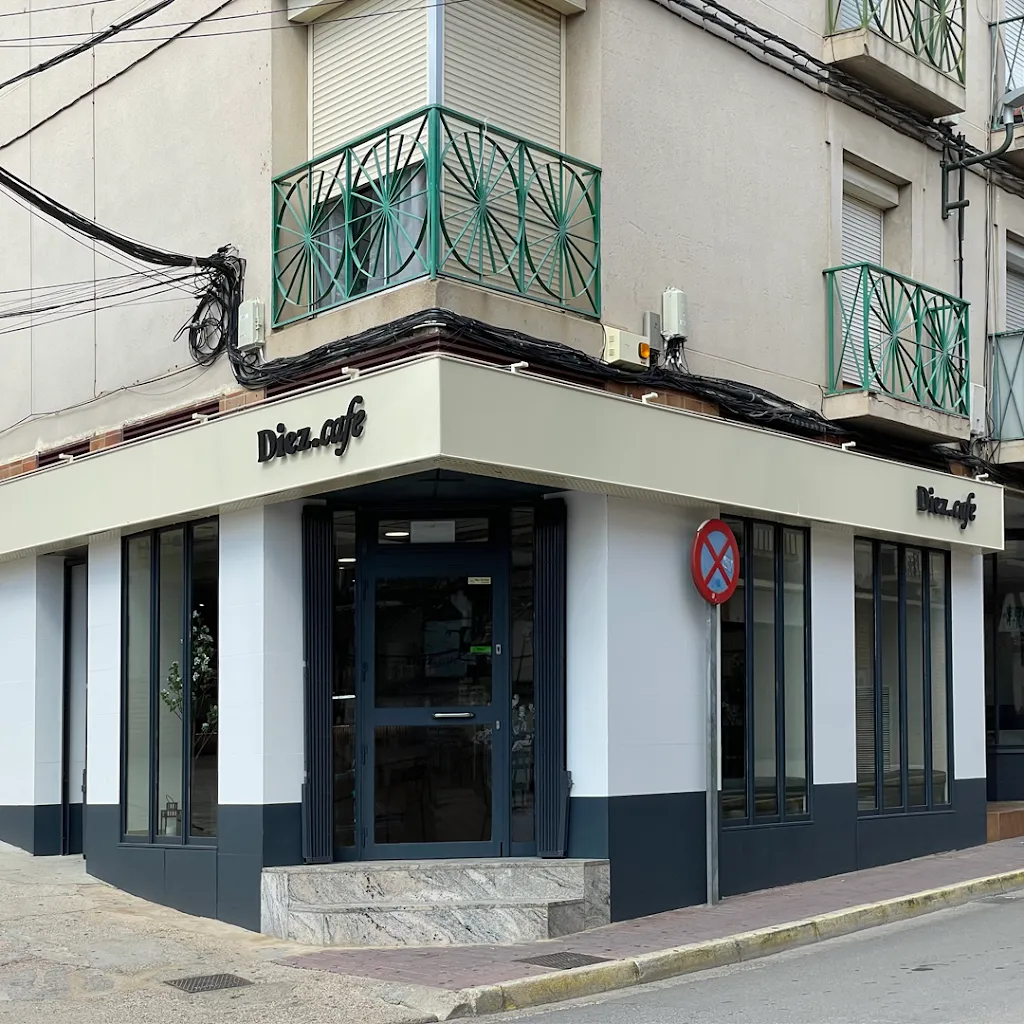 Diez.café restaurant in Épila