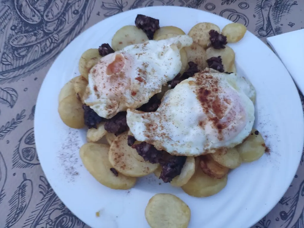 David_El Hogar del Productor_Escatrón_recensione