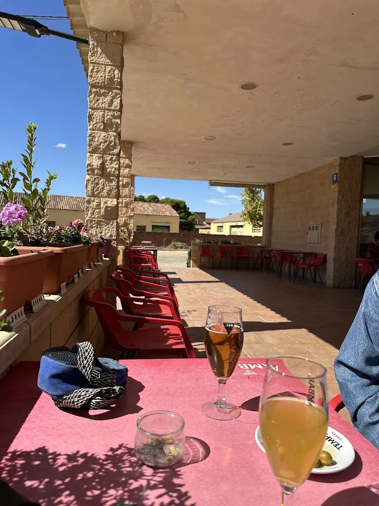 Bar Restaurante El Tonel ristorante a Escatrón