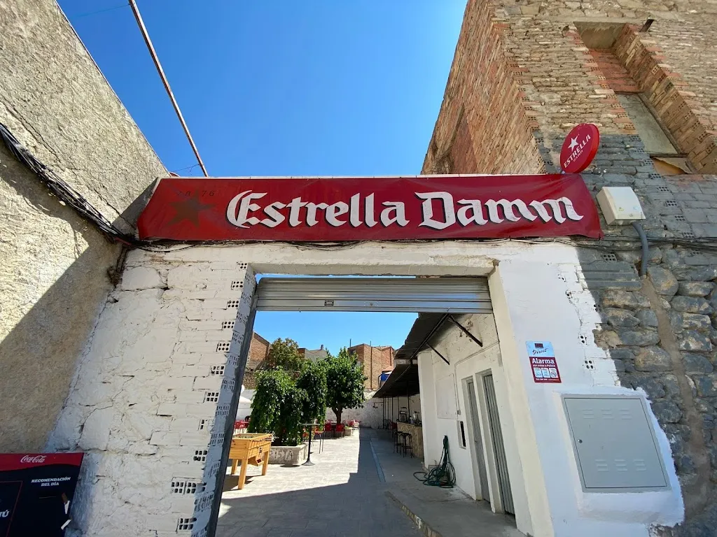 BAR CASINO LA PISTA_Fabara_slider_image_1