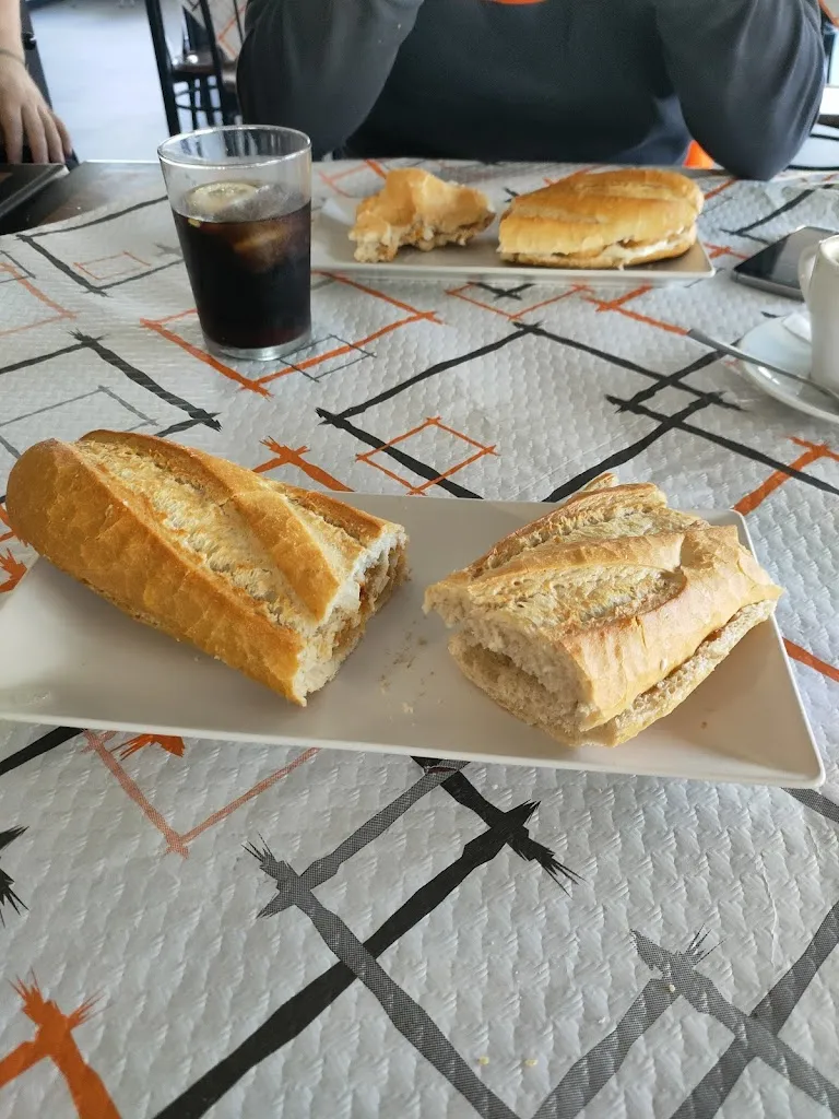 Menu_Cafetería Piscina De Figueruelas_Figueruelas_immagine_6