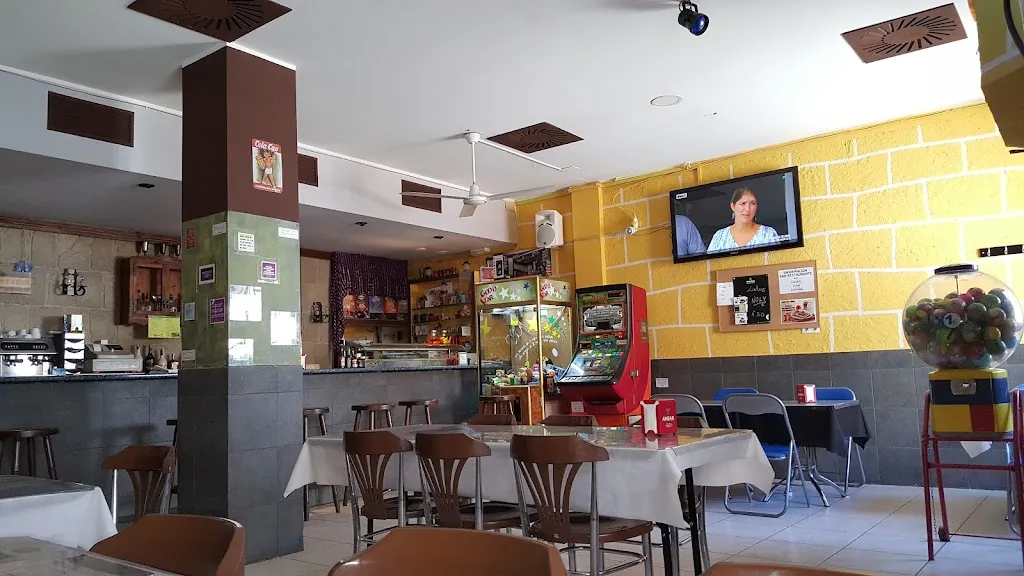 Bar Thirula_Figueruelas_slider_image_1