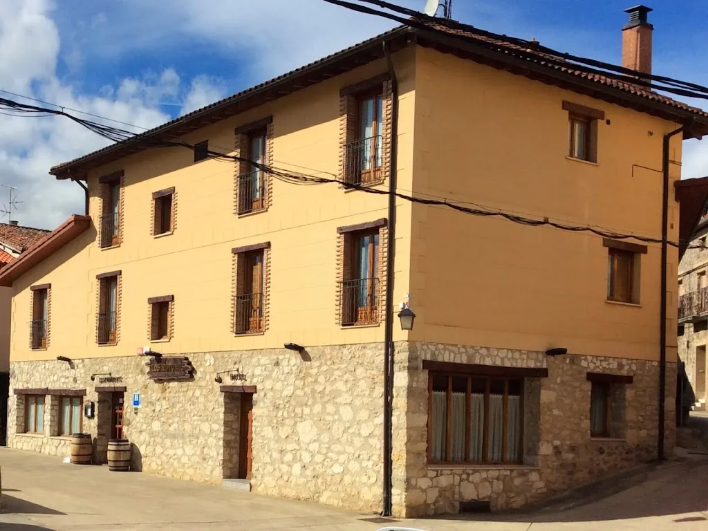 Hotel Restaurante Los Roturos ristorante a Arraia-Maeztu