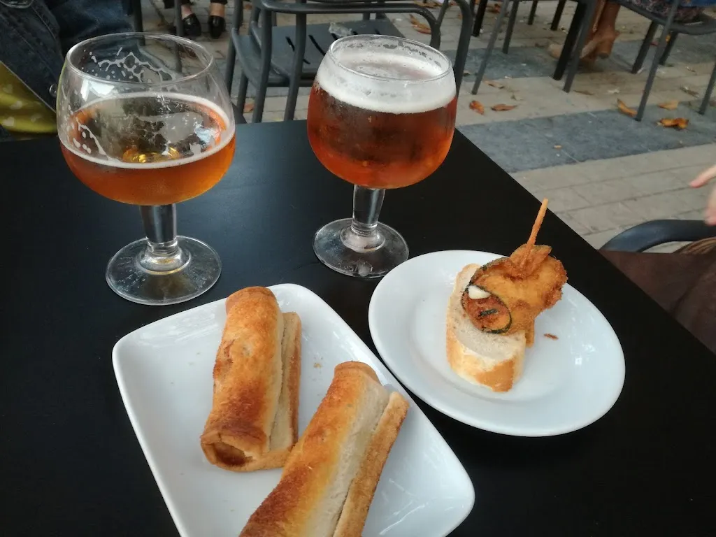 Menu_Pub Atilios_Ejea de los Caballeros_image_4