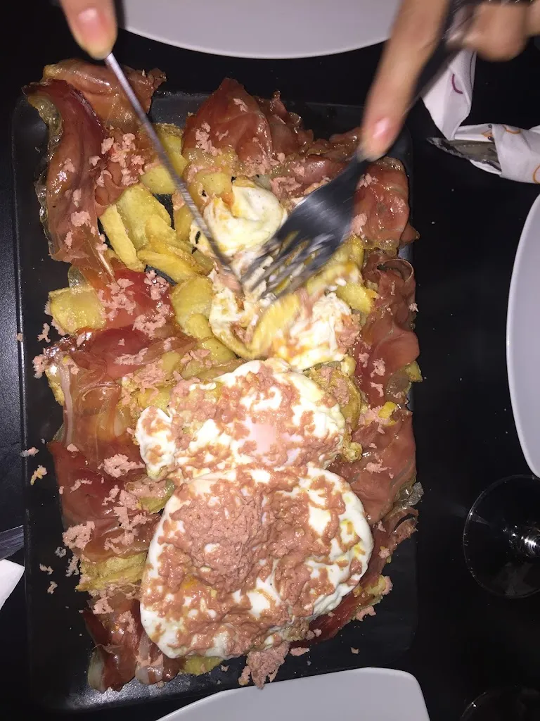 Víctor_Pub Atilios_Ejea de los Caballeros_review