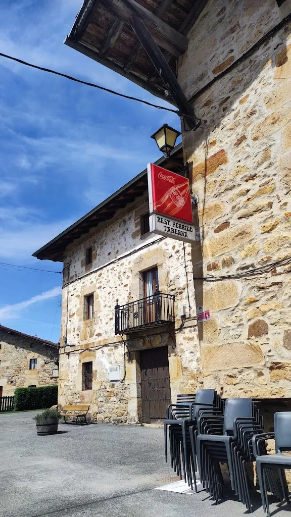 Miguel Loitxate - Lonifasiko_Herriko taberna Olaeta_Aramaio_review