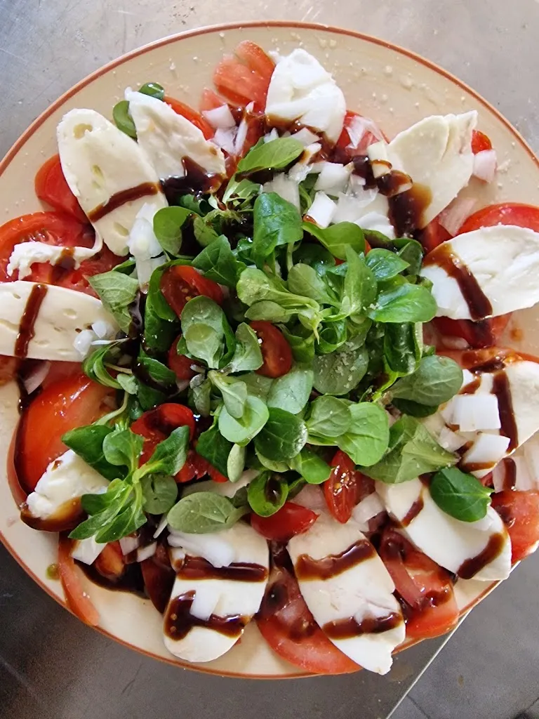 Menu_Bar Piscinas Municipales Fuendejalon_Fuendejalón_immagine_4