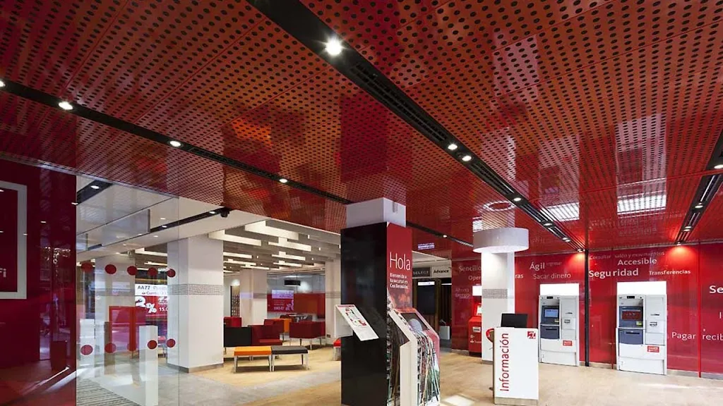 Banco Santander - Smart Red restaurant in Frago El