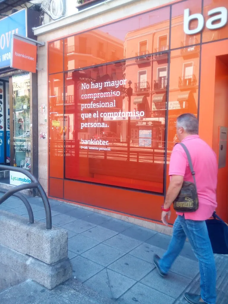 Bankinter restaurant in Frago El