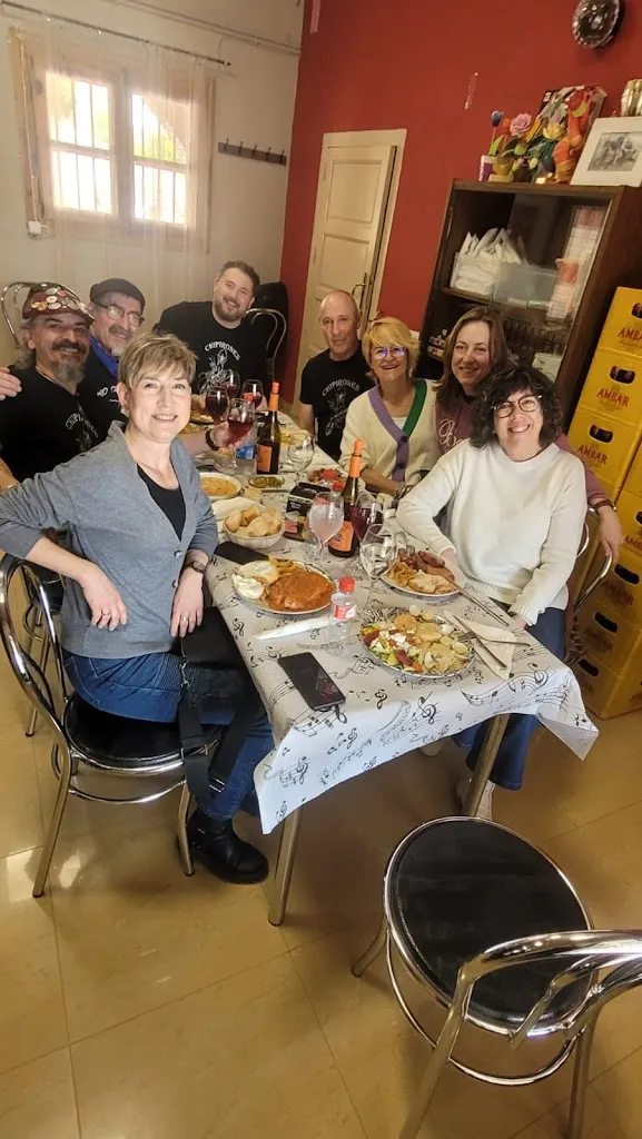 Miguelanchel Gil Orleans_Bar Adina_Fuentes de Jiloca_review