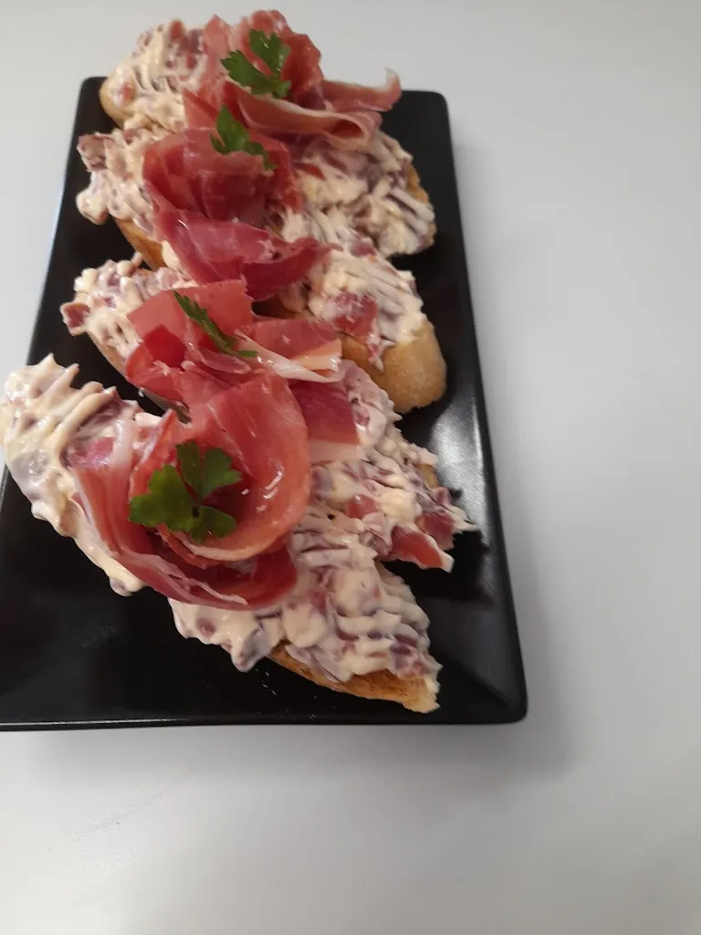 Menu_Gastrobar Las Escuelas_Gallocanta_image_6