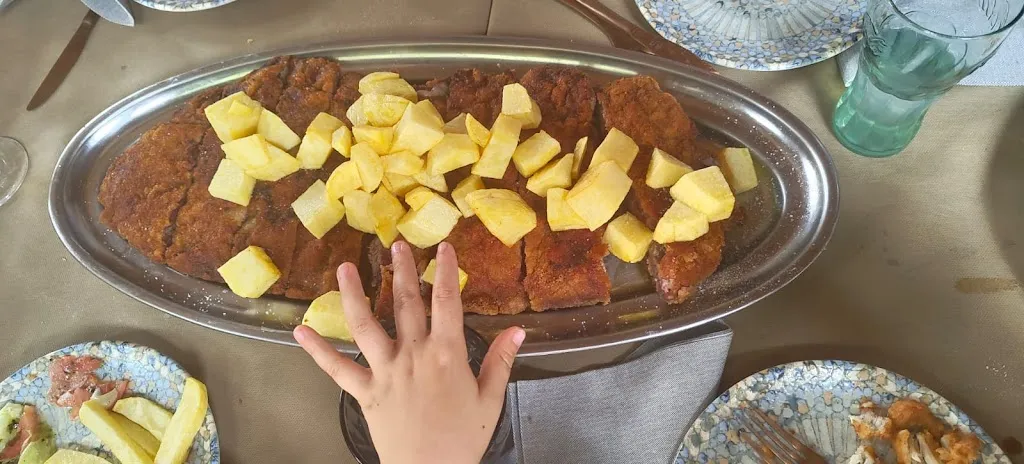 Raquel Guardia_Gastrobar Las Escuelas_Gallocanta_review