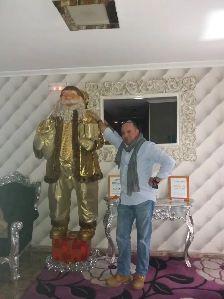 Hostal Restaurante Texas II_Fuentes de Ebro_slider_image_3