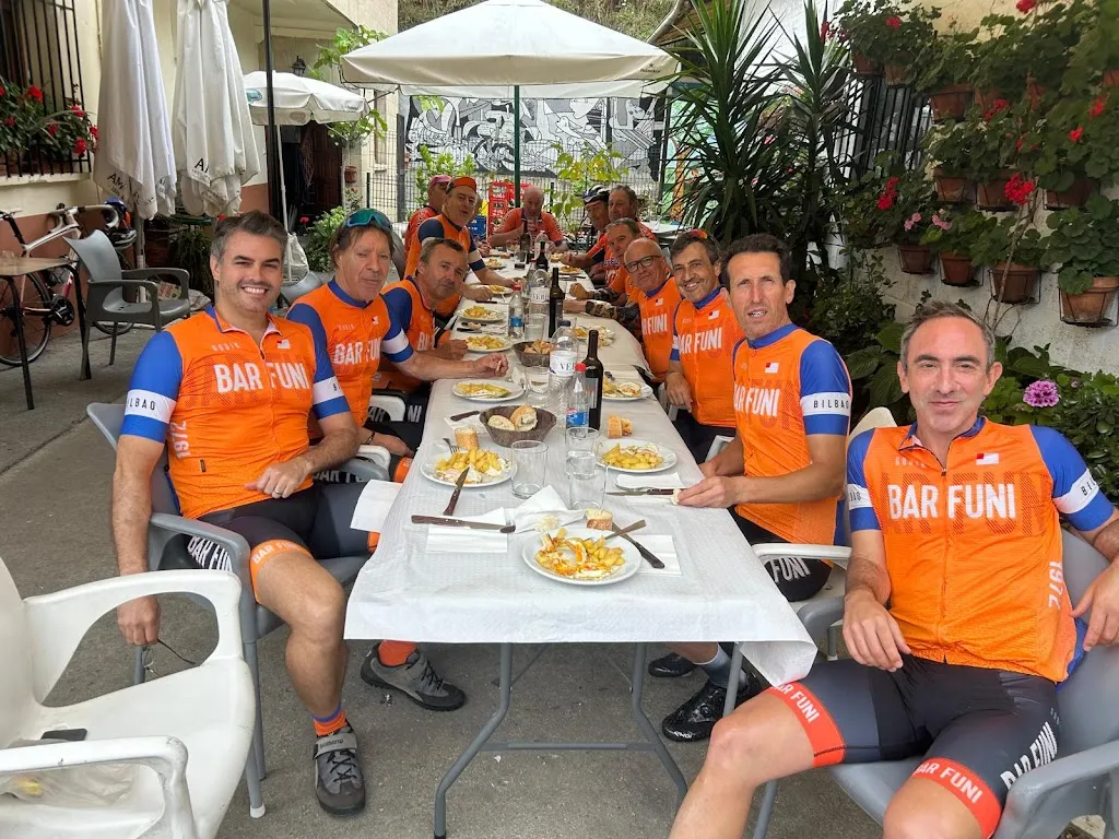 Alfonso Gallego_Bar El Fresno_Artziniega_review