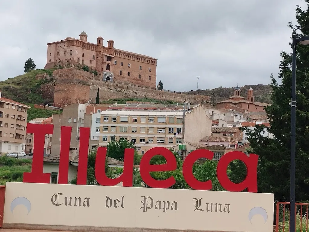 Sabor Luna - Restaurante Castillo Papa Luna_Illueca_slider_image_3