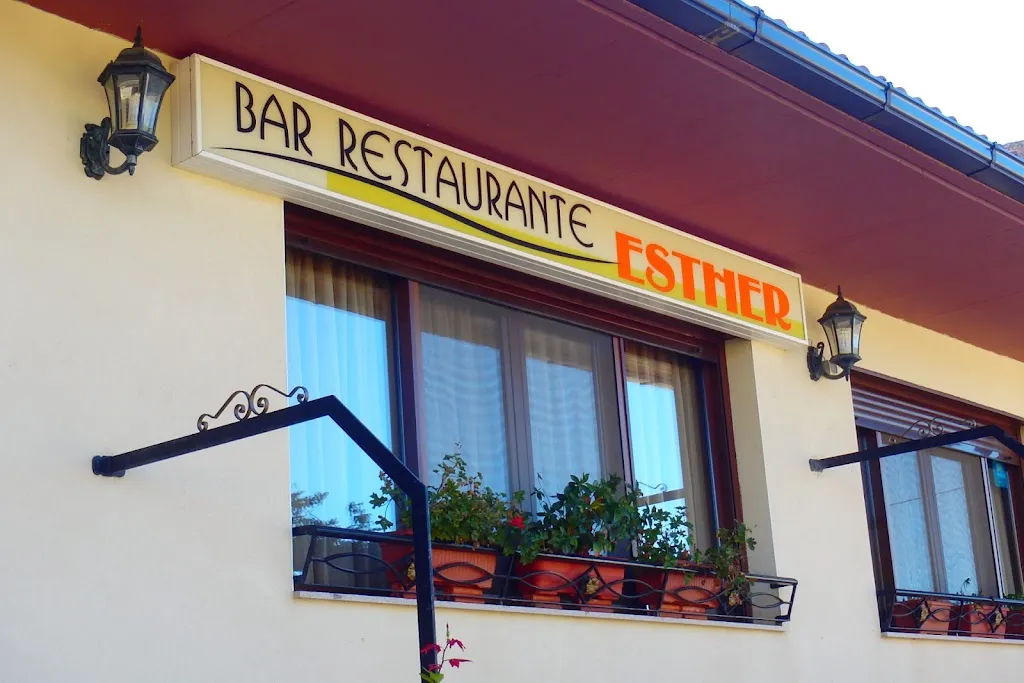 Fonda Esther_Illueca_slider_image_1