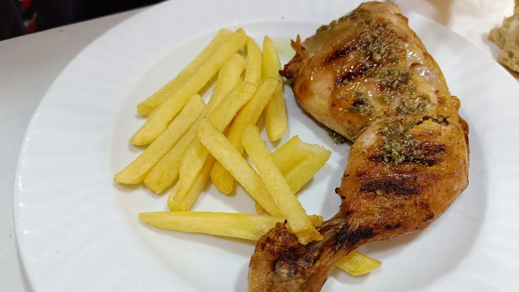 Brennos_Bar Capri_Longares_review