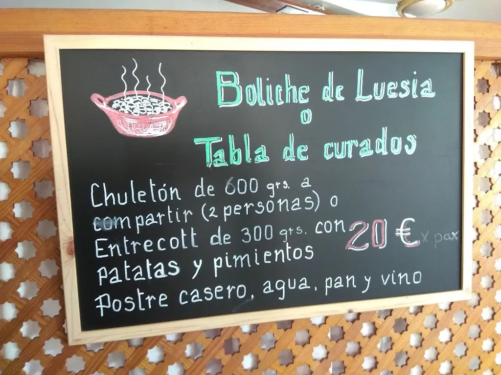 Menu_Bar Puig Moné_Luesia_image_4