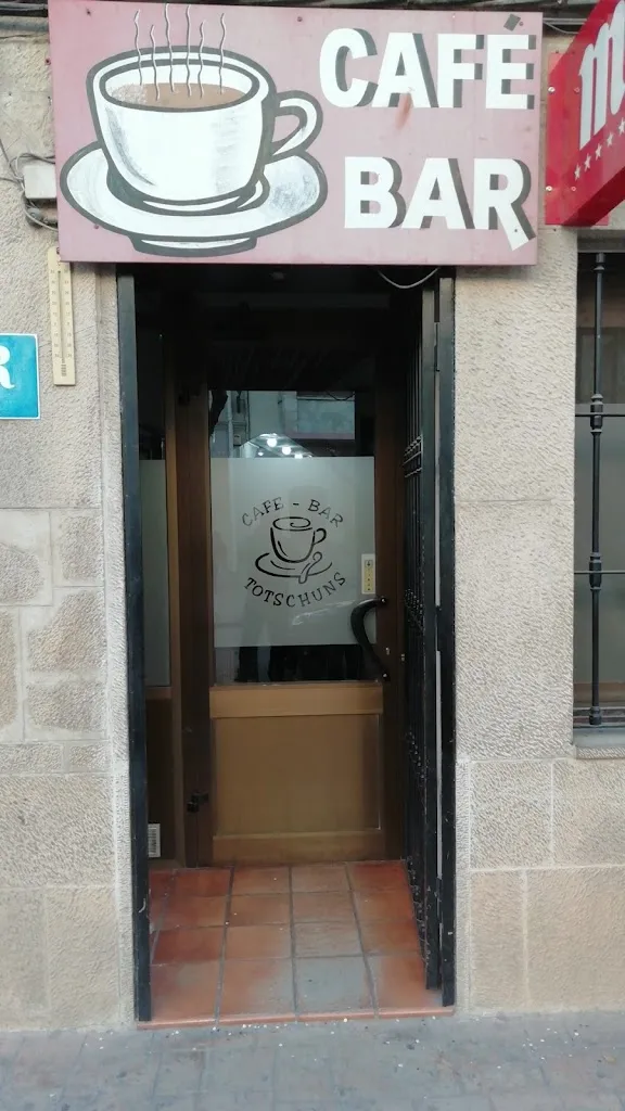 SAMUEL OLMOS_Bar Tots Chuns, Maella_Maella_recensione