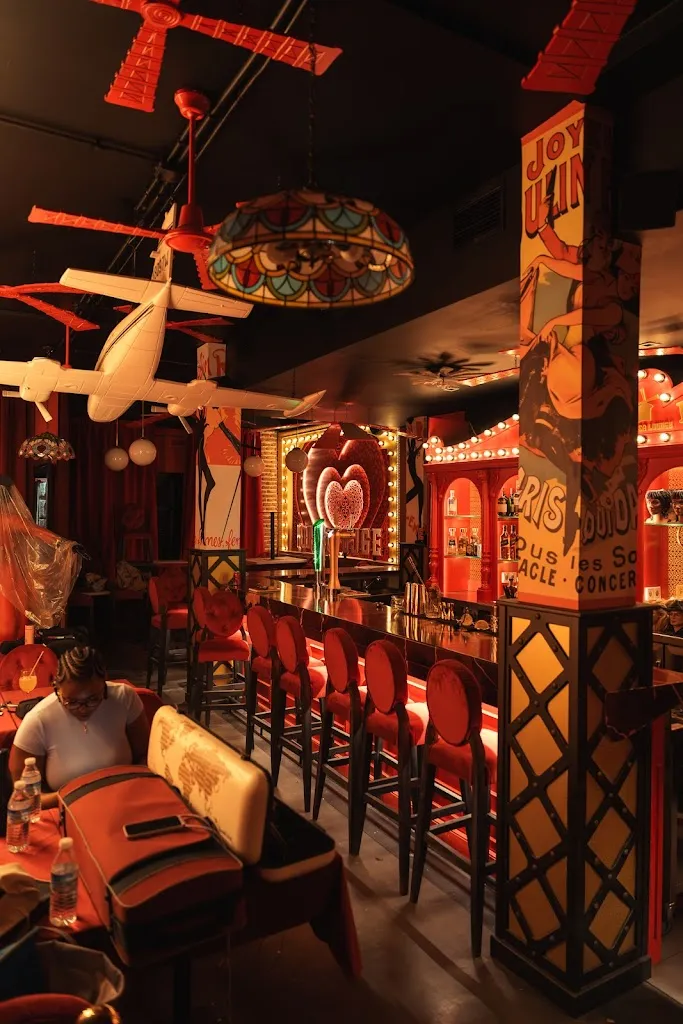 Artemisa Moulin Lounge | Restaurante con espectáculo Madrid_Magallón_slider_image_1