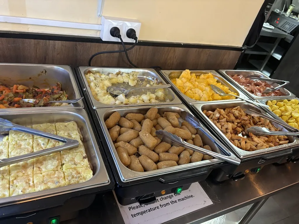 Menu_Buffet & Bar Day Madrid_Luna_image_7