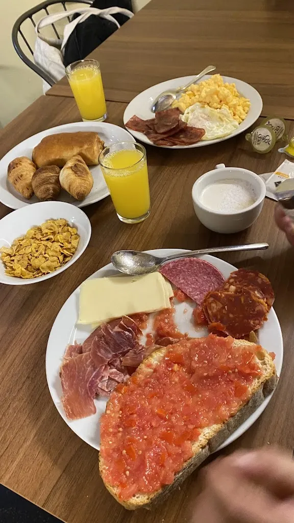 Menu_Buffet & Bar Day Madrid_Luna_image_8