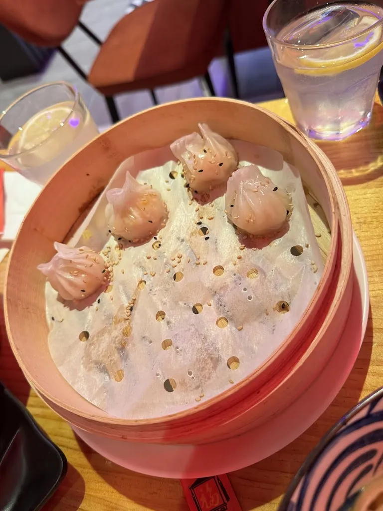 Susy Z._Chun-Li Dumplings - Callao_Luna_recensione