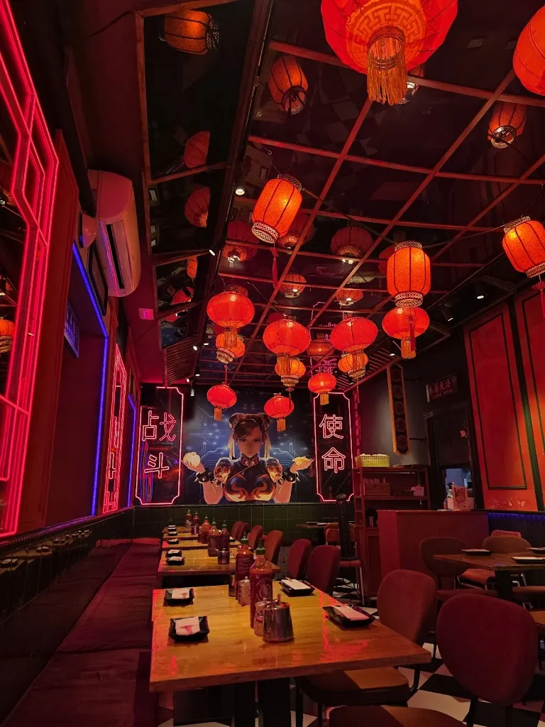 Chun-Li Dumplings - Callao_Luna_slider_image_3