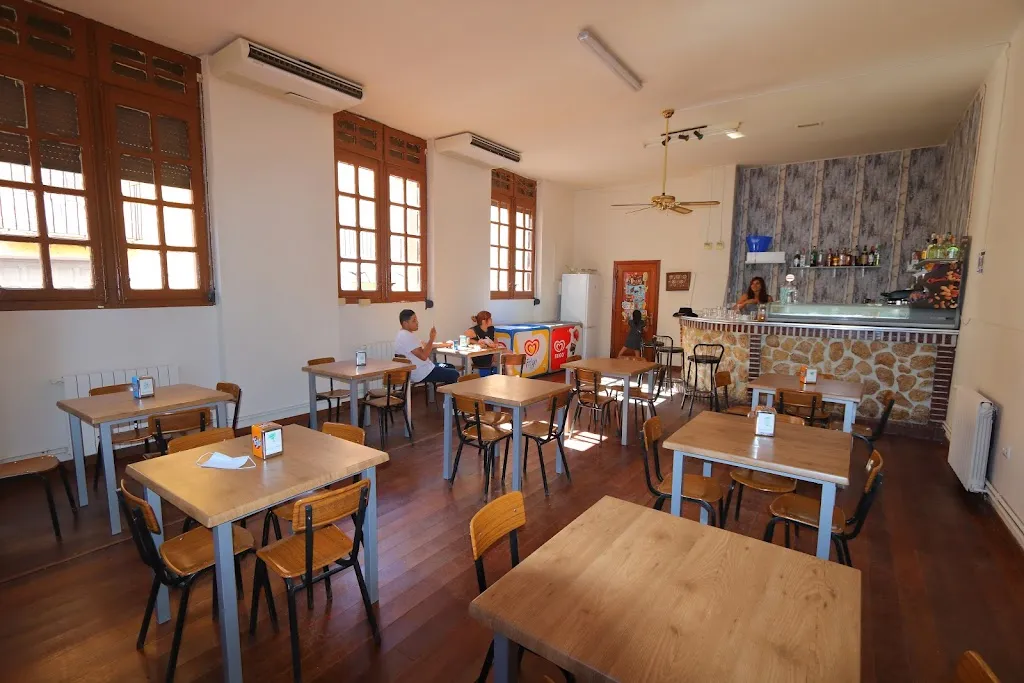 Bar Malanquilla restaurant in Malanquilla