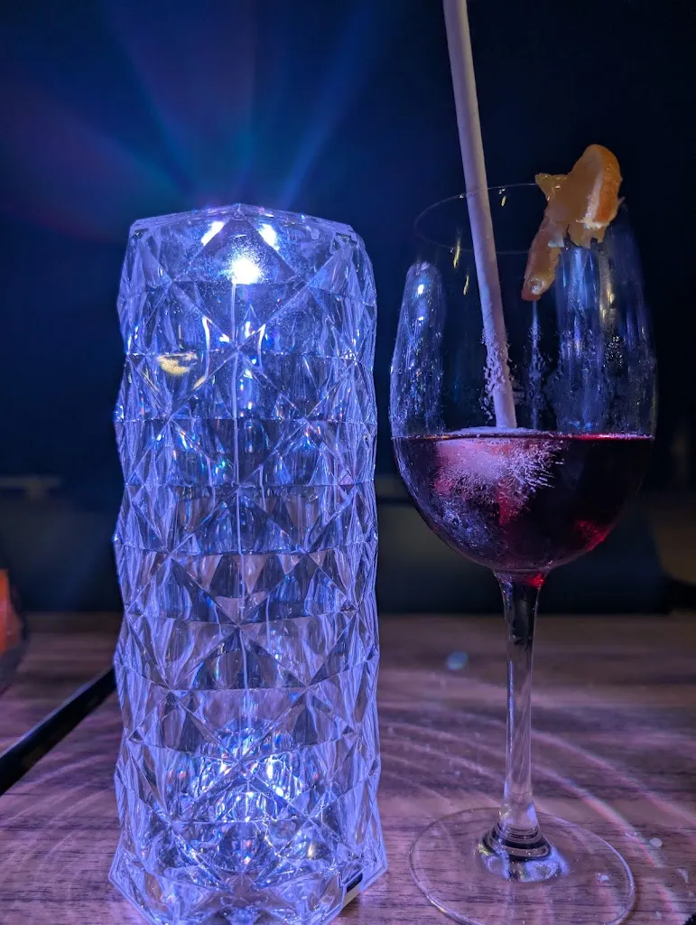 Chris Piro_Vía Toscana_Joyosa La_review