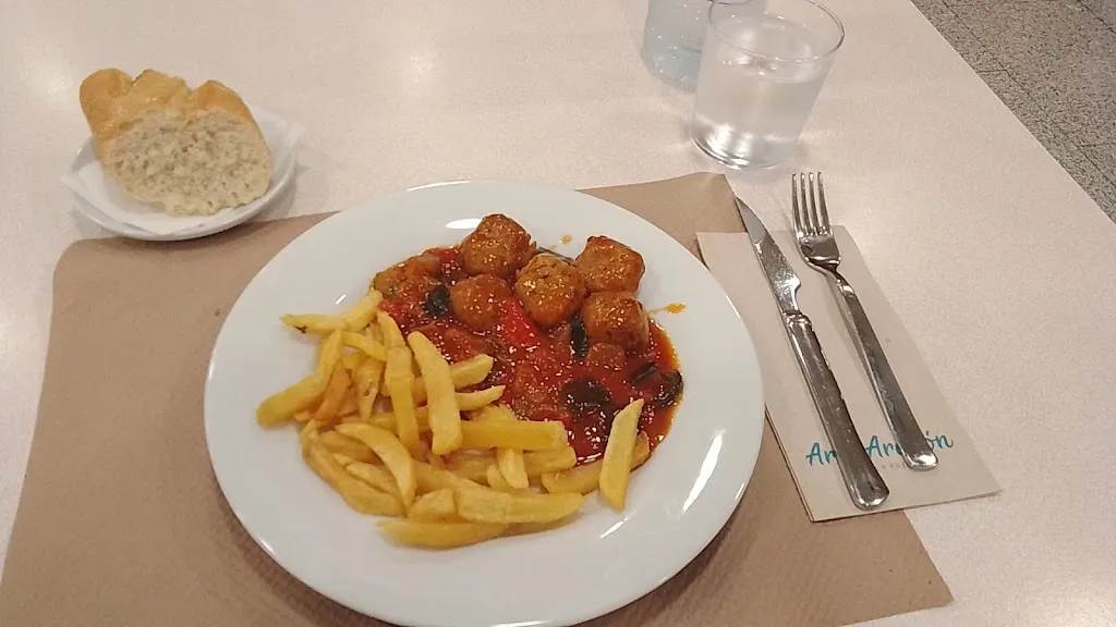 Menu_Cafetería-Restaurante_Joyosa La_image_4