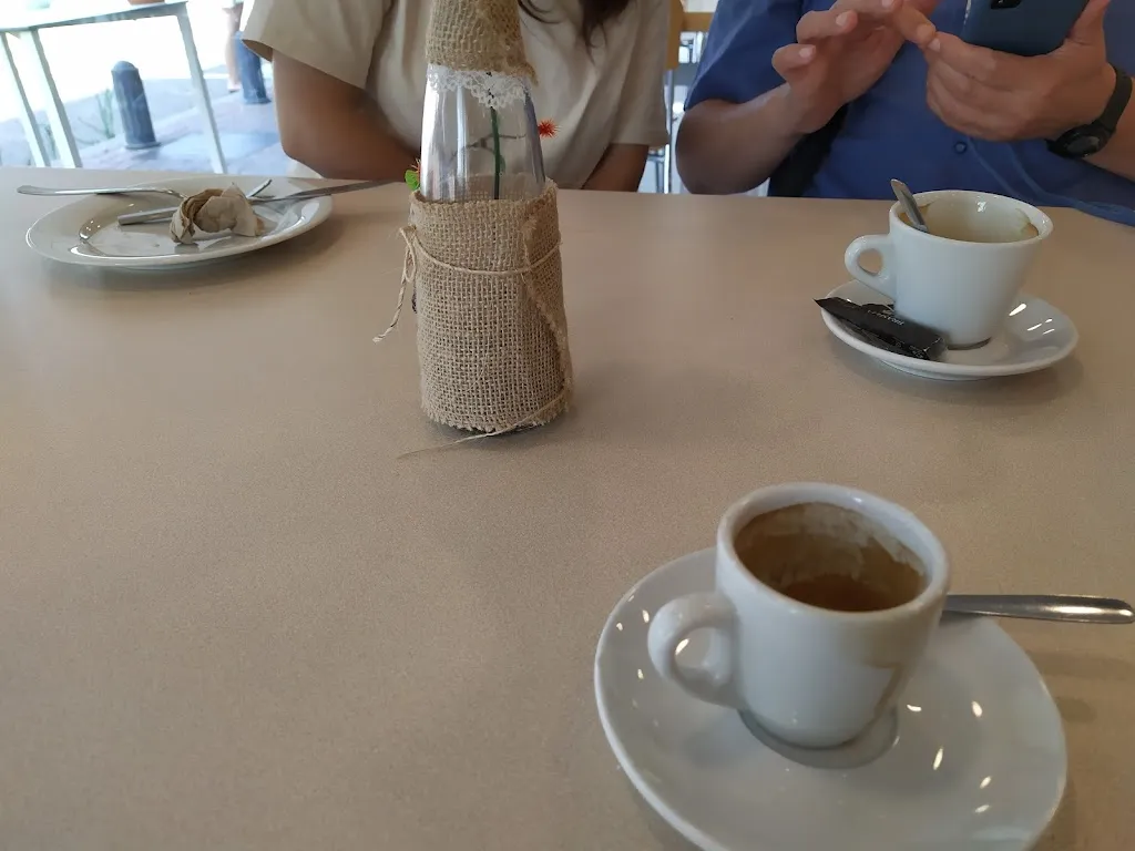 Menu_Cafetería-Restaurante_Joyosa La_image_7