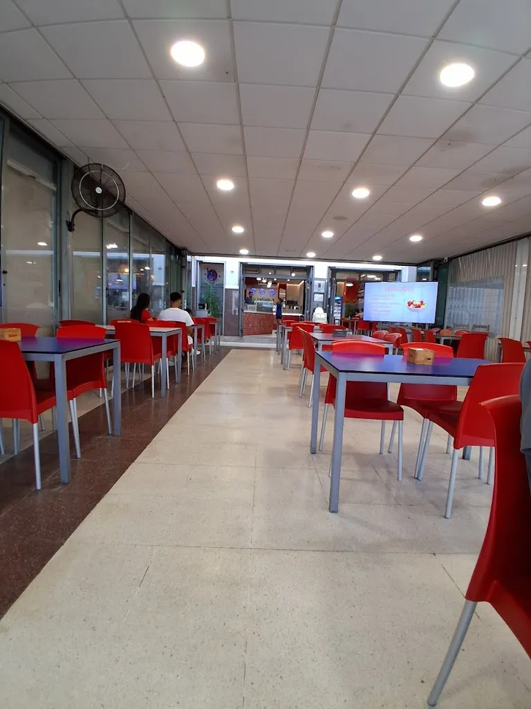 Mathis Janssen_Pizzas Liberty_Joyosa La_review