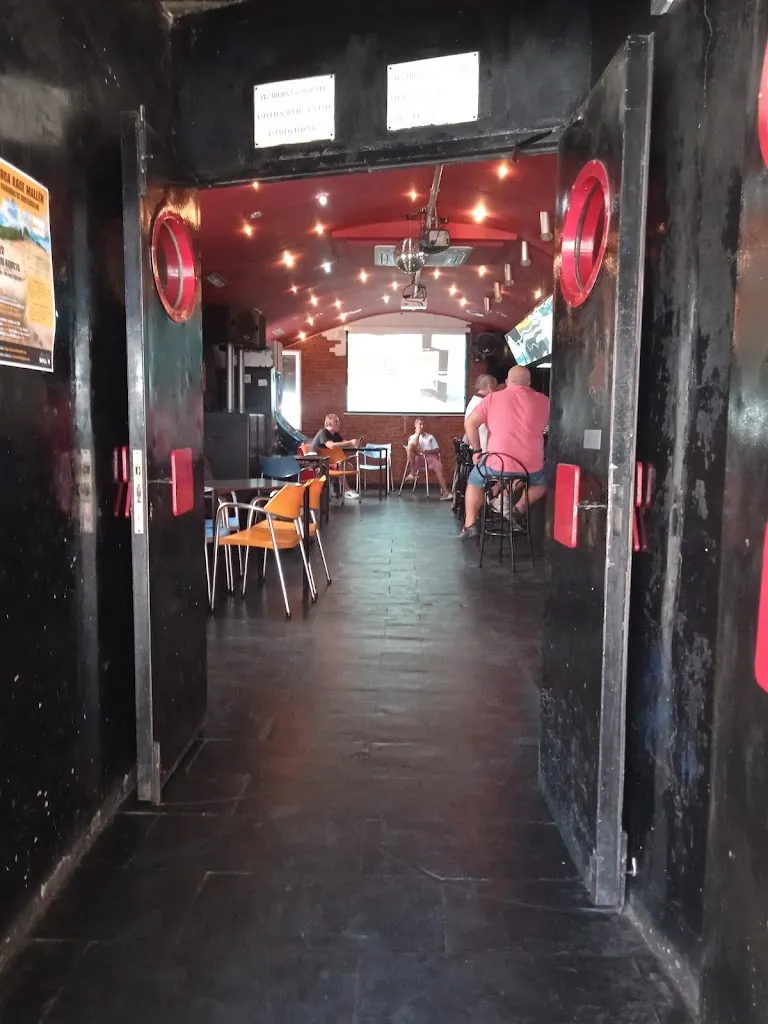 Bar Trapezio_Mallén_slider_image_3