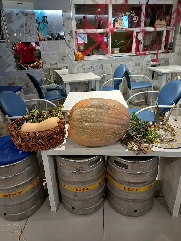 Menu_Bar Galatea_Mallén_image_8