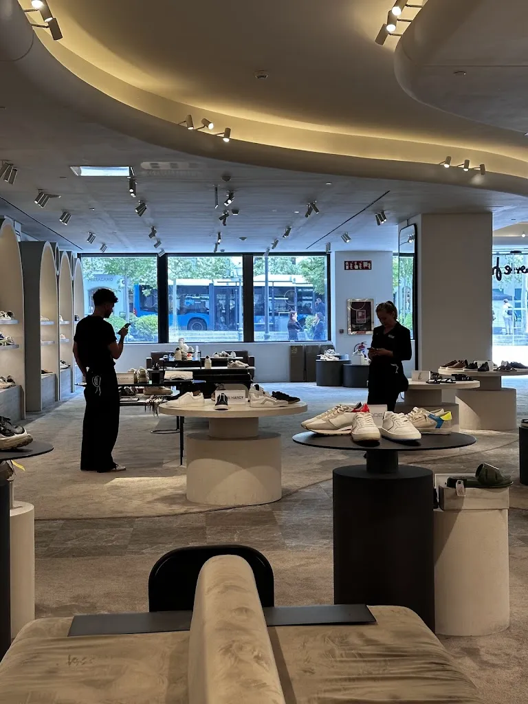 Séverin Clot_El Corte Inglés Serrano_Malón_Bewertung