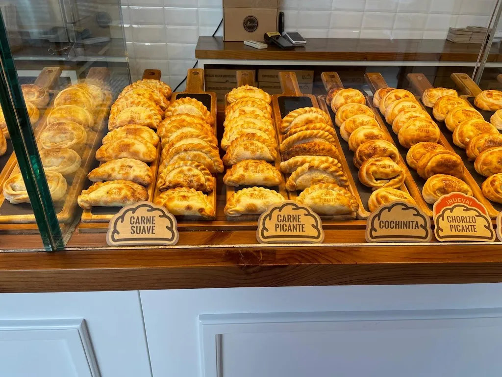 JJ J_Empanadas Malvón_Malón_review