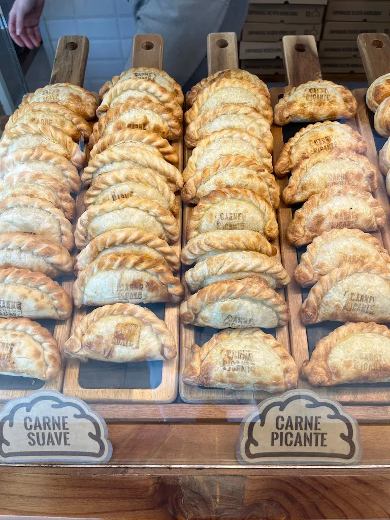 Alejo Blanco_Empanadas Malvón_Malón_review