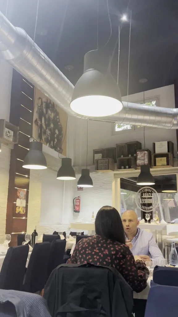 Casa Andreea: arrocería y mariscos_Malón_slider_image_2