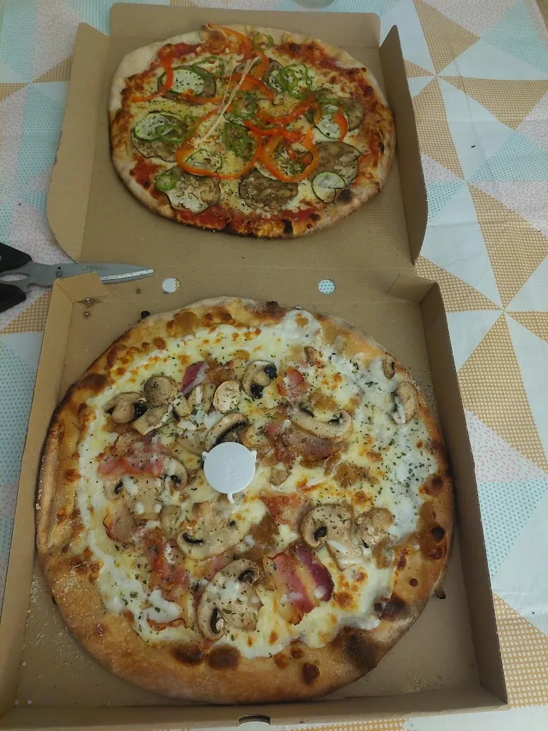 Menu_PizzaMass_María de Huerva_image_5