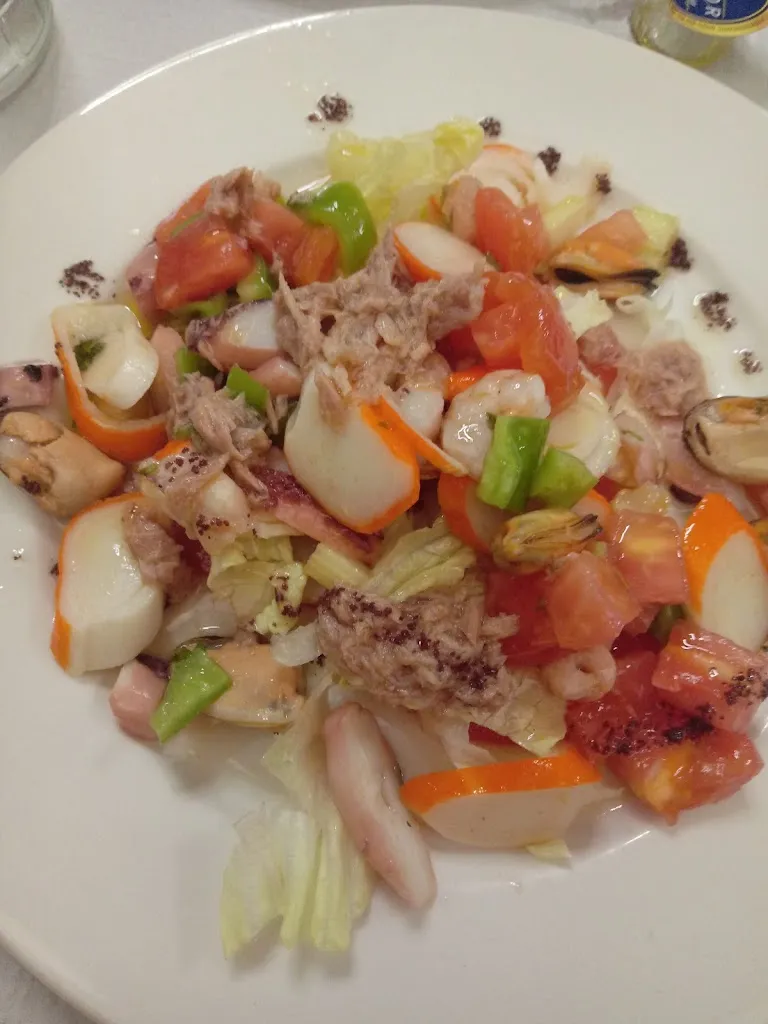 Ester Cristina Liberos Saura_La Encina_María de Huerva_recensione