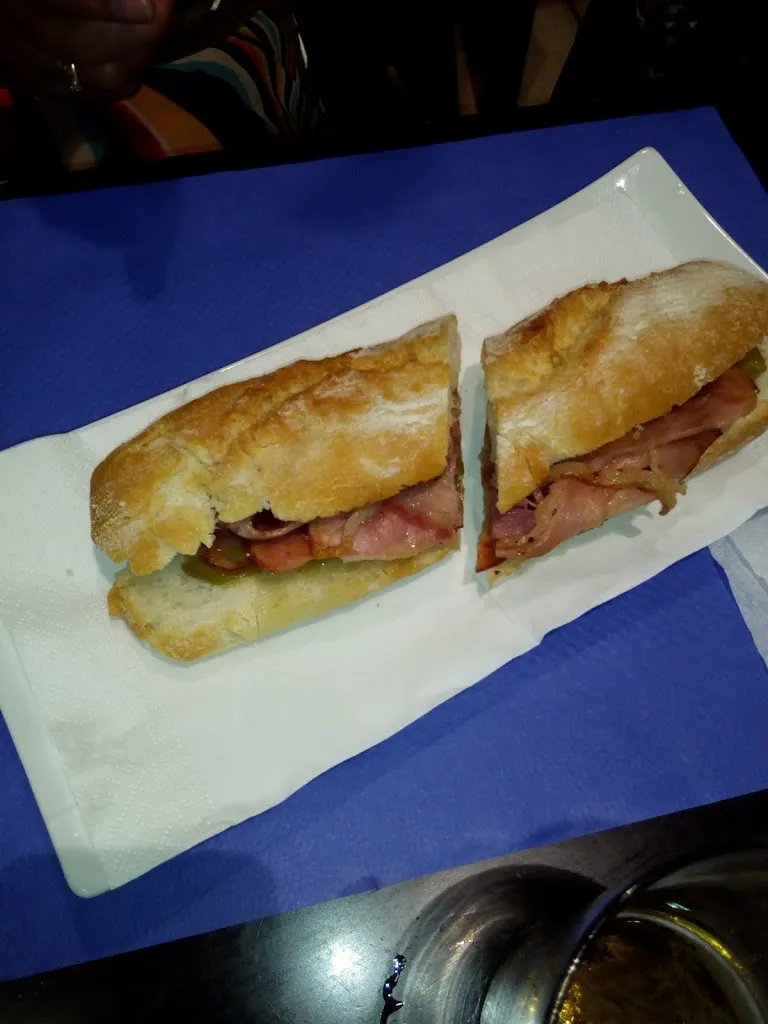 Taberna Fronton_Amurrio_slider_image_2