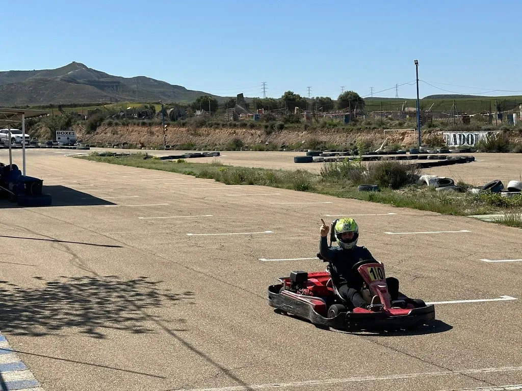P. M._Karting Mozota_Mozota_review