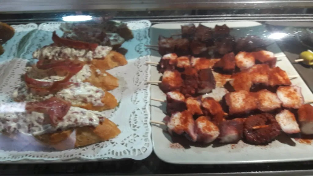 Menu_Bar Avenida_Muel_image_1