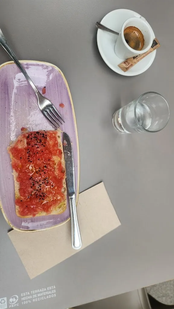 Mike Elliot_Viva Chapata_Muela La_review