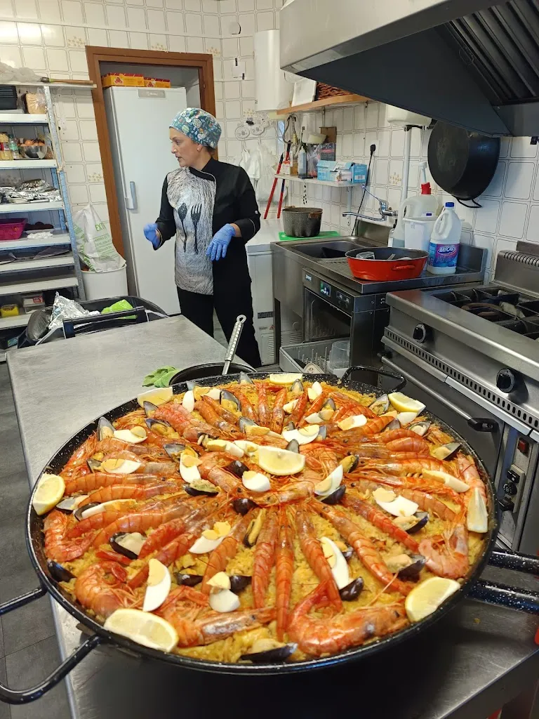 Menu_Bar Medio Mundo_Novallas_image_2