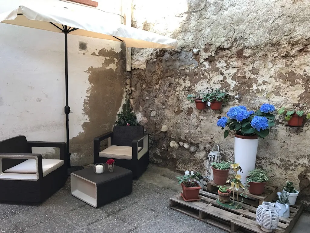 Bar Medio Mundo_Novallas_slider_image_3