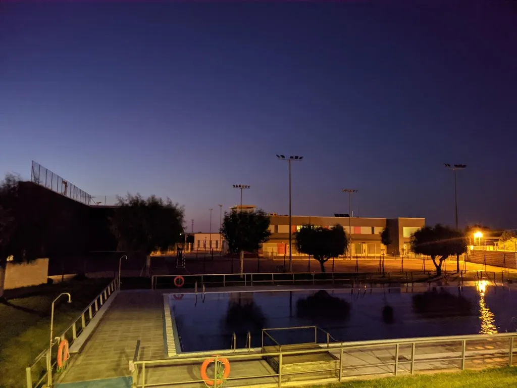 Bar Piscinas Municipales_Novallas_slider_image_2