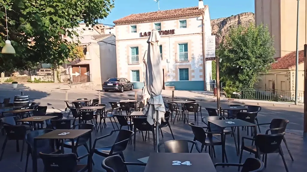 Hotel - Restaurante Rio Piedra_Nuévalos_slider_image_2